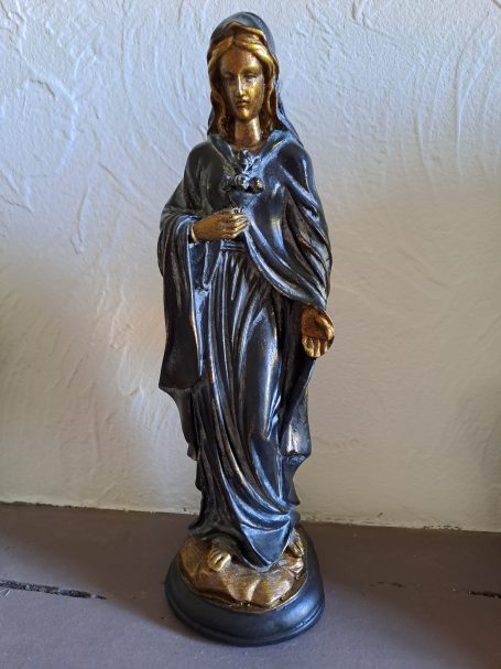 Vierge décorative